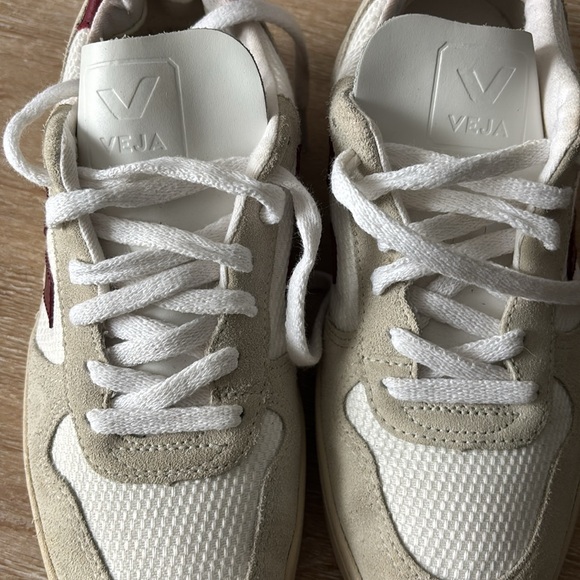 VEJA White Red and Cream Suede Sneakers - Picture 8 of 12